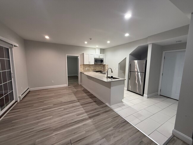 Dining with living room - 19 Rose St Unit #2