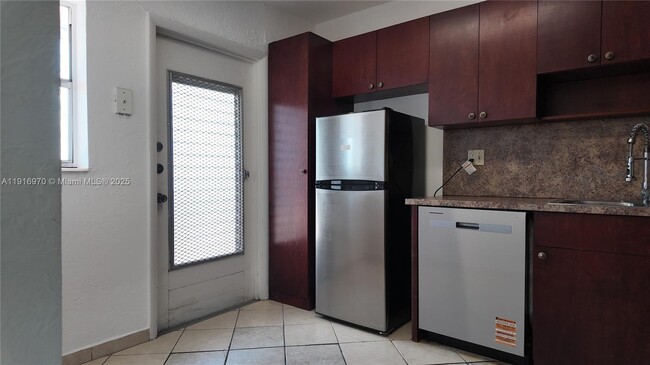 Photo - 18900 NE 3rd Ct Unit 528-5