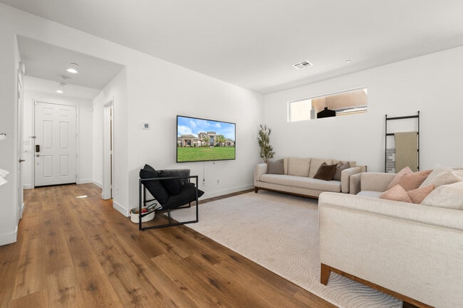 Photo - 1321 Ortega St