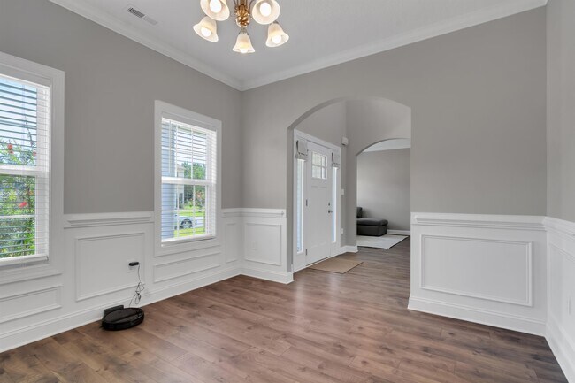 307 Pettigrew Ln
