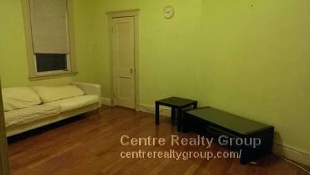 Building Photo - 28 Sidlaw Rd Unit 6