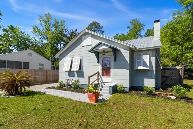 Photo - 1306 Long Ave Casa