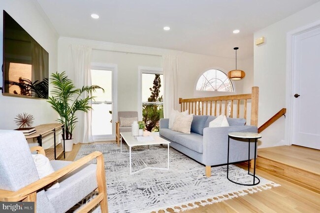 Photo - 1515 Templeton Pl