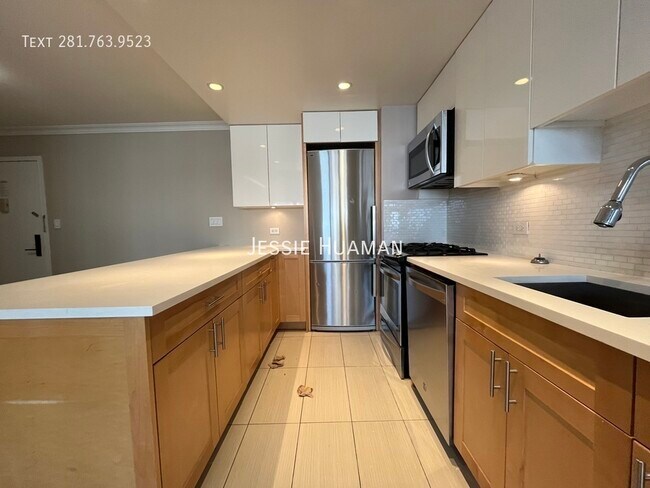 Photo - 80 N Moore St Unit 20FG