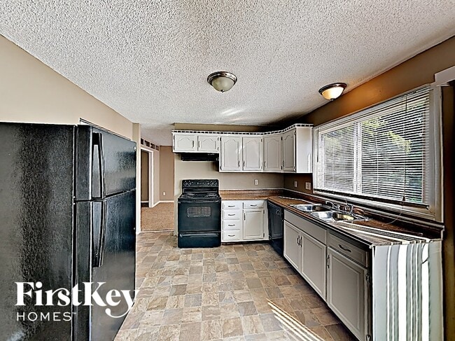 Photo - 6832 Chilham Dr