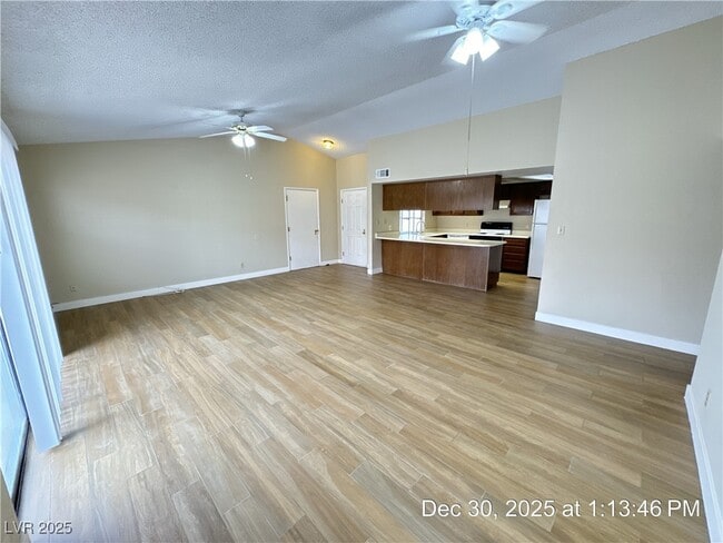 Photo - 1013 Neil Armstrong Cir