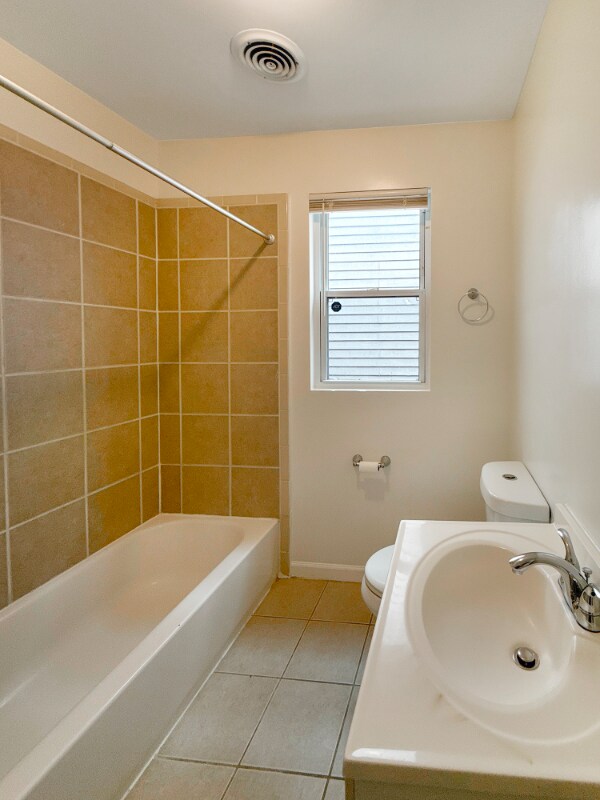 Photo - 1308 Gallaudet St NE Unidad 202