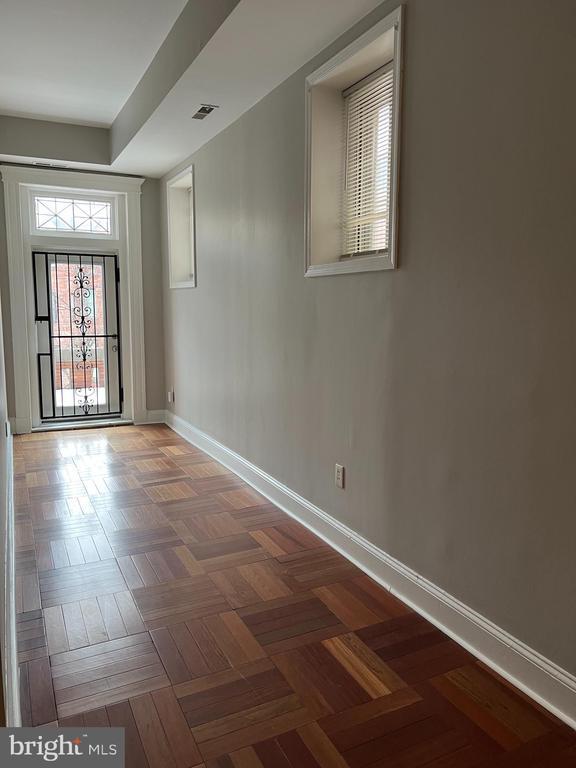 Photo - 2319 Eutaw Pl Unidad 2