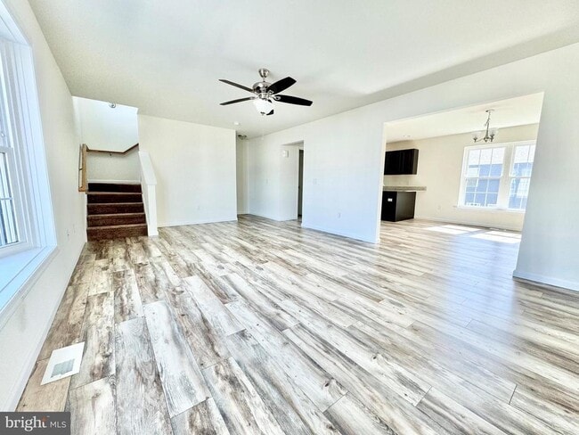 Photo - 76 Filbert Dr