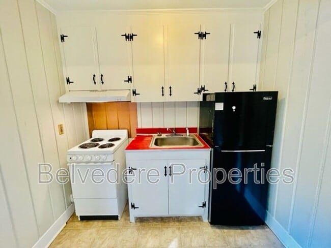 Photo - 217 McIver St