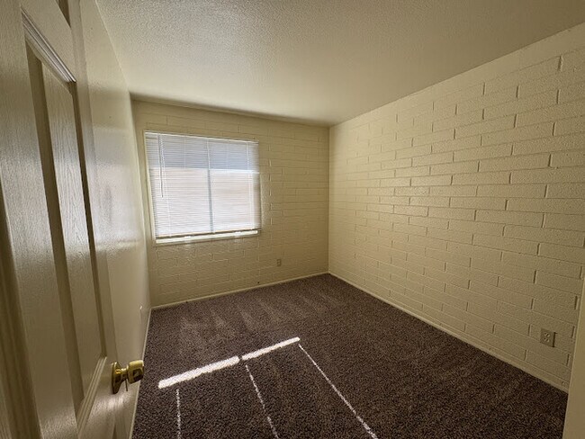 Photo - Holiday Gardens Townhome