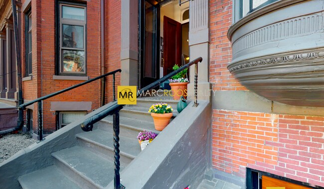 Photo - 400 Beacon St Condo Unit BF