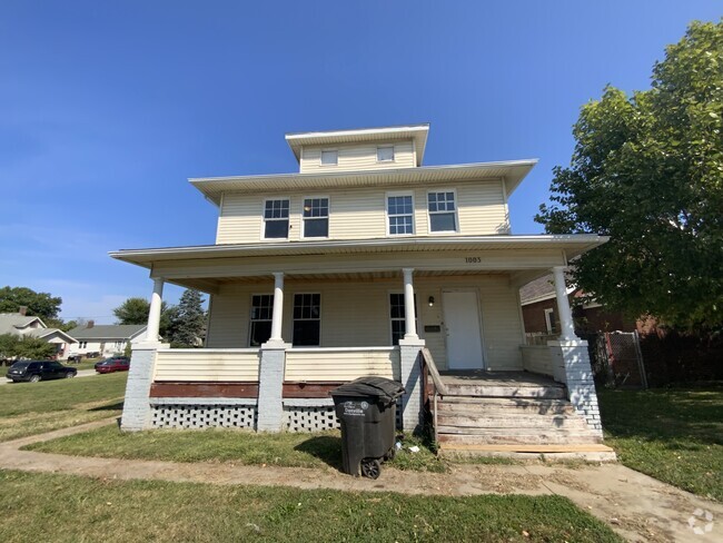 Building Photo - 1003 E Main St Rental