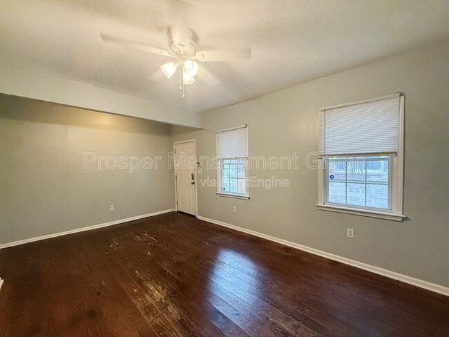 4 Woodall Court