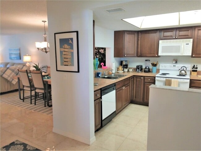 Photo - 307 Pine Hollow Cir Unit 307