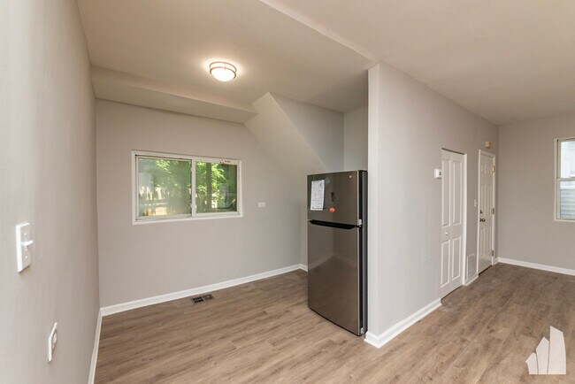 Photo - 1024 W Fry St Unidad CH1