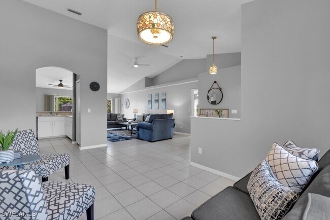 Photo - 4625 SE 1st Ave