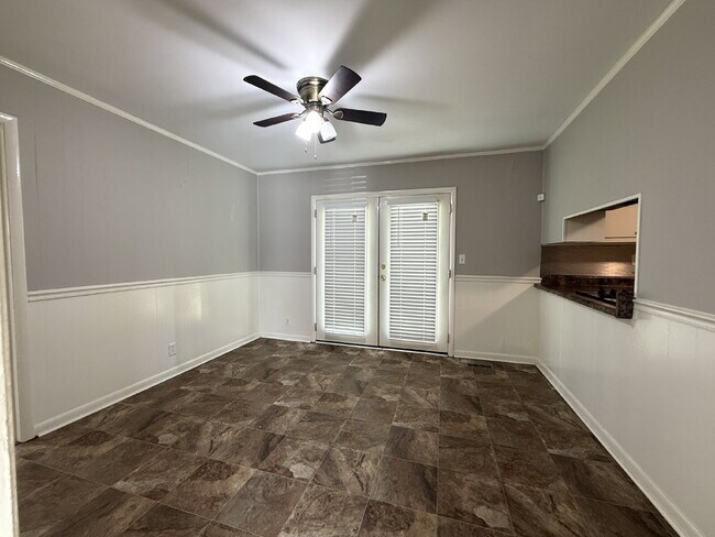 Photo - "Charming 3-Bed Home with Beautiful Hardwood Floors on Euclid Road!"