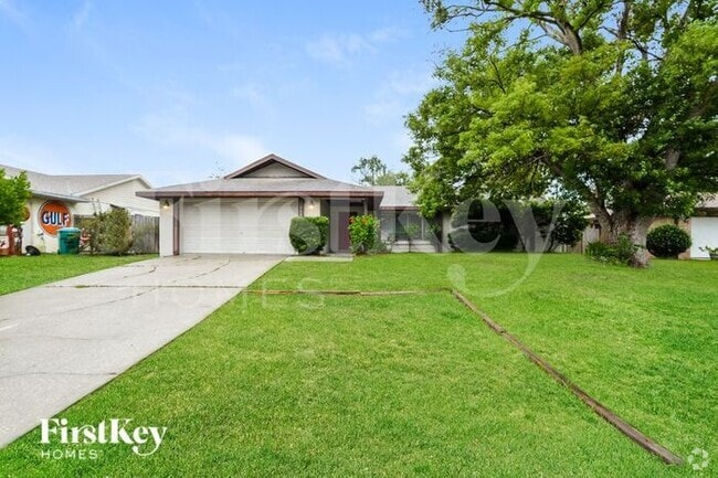 Building Photo - 1900 W Chapel Dr Rental