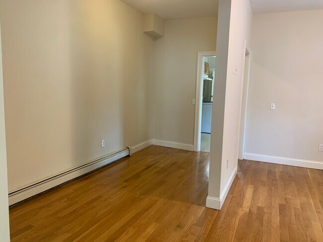 Photo - 45 Union St Unit 1