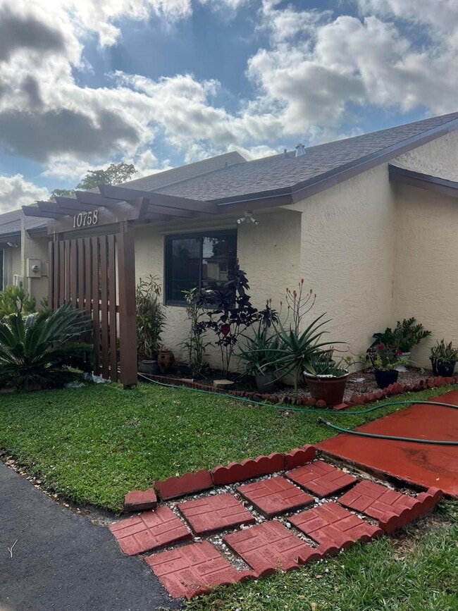 Photo - 10758 NW 30th Pl
