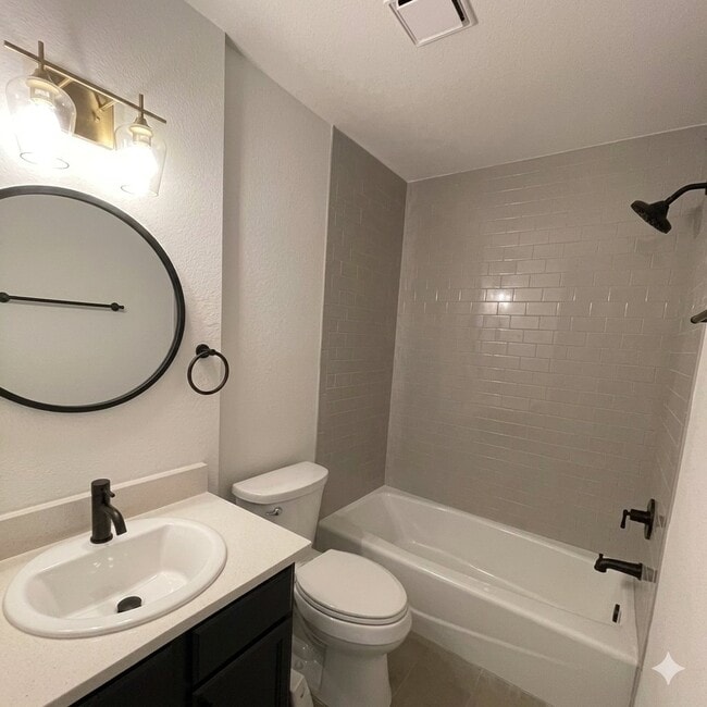 2100 Rosemary Ln