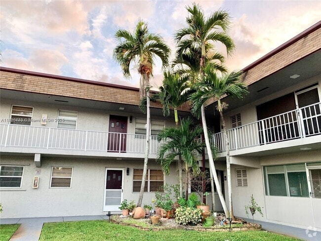 Building Photo - 2050 NW 81st Ave Unit 223 Rental