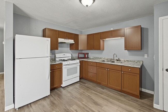 Photo - 1010 S Washington St Unit #2