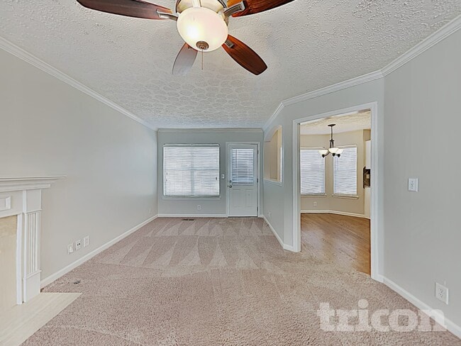 Photo - 429 Essex Park Cir