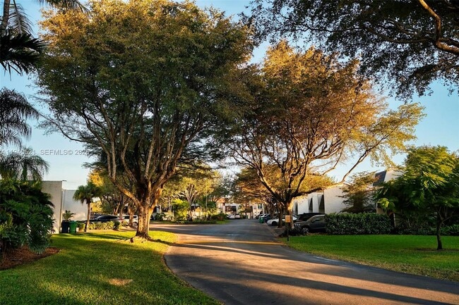 Photo - 8898 SW 62nd Terrace