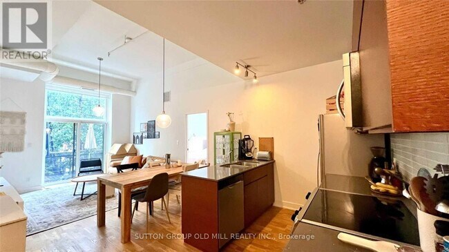 Photo - 152 Annette St Unit 203