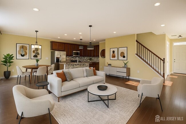 Building Photo - 101 Pearce Ln