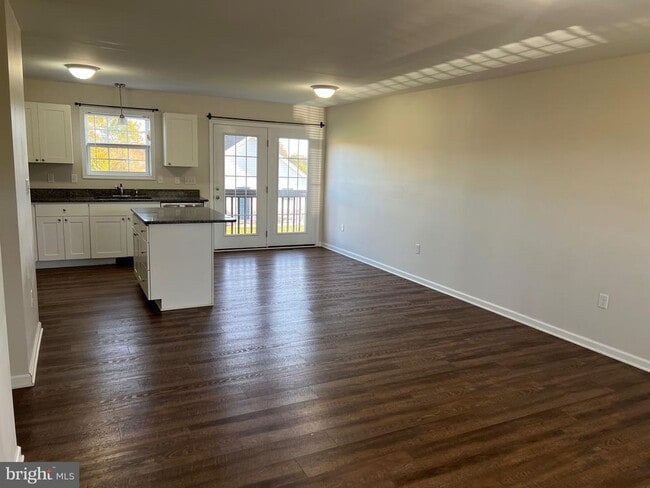 Photo - 189 Neptune Wy