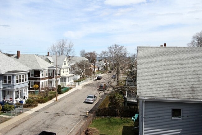 Photo - 31 Appleton St Unit 3L