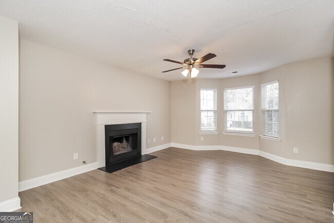 Photo - 1707 English Ivey Ln House