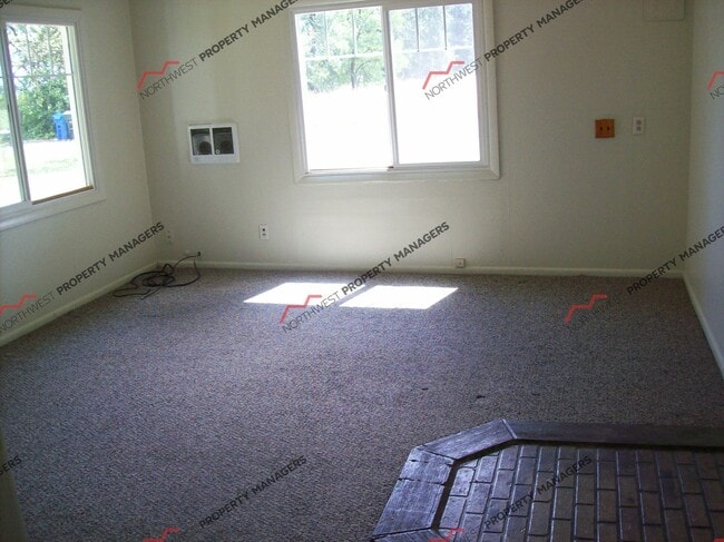 Photo - 17125 Moon Rd SW
