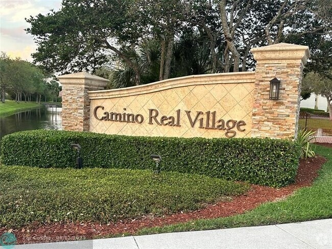 Building Photo - 5800 Camino Del Sol Unit 100 Rental