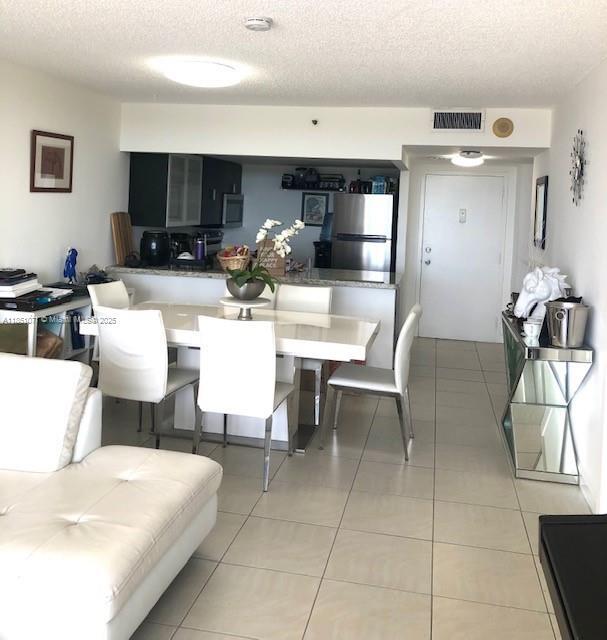 Photo - 1470 NE 123rd St Unidad A1408