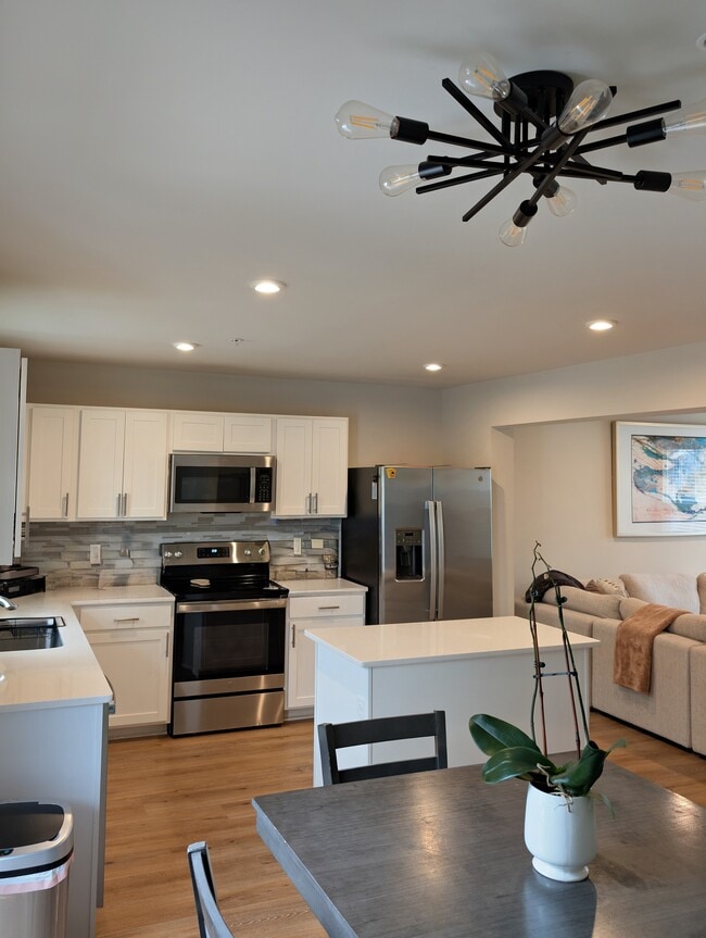Cocina - 121 Van Fleet Cir