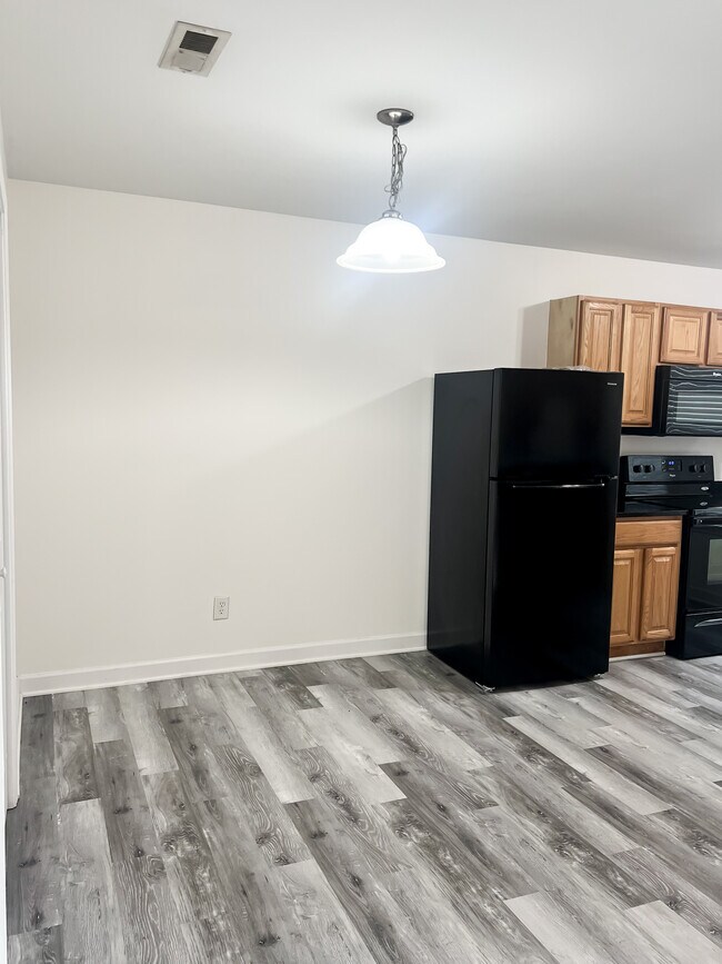 247 Mary High Dr Townhome Townhome Rental in Wellford SC