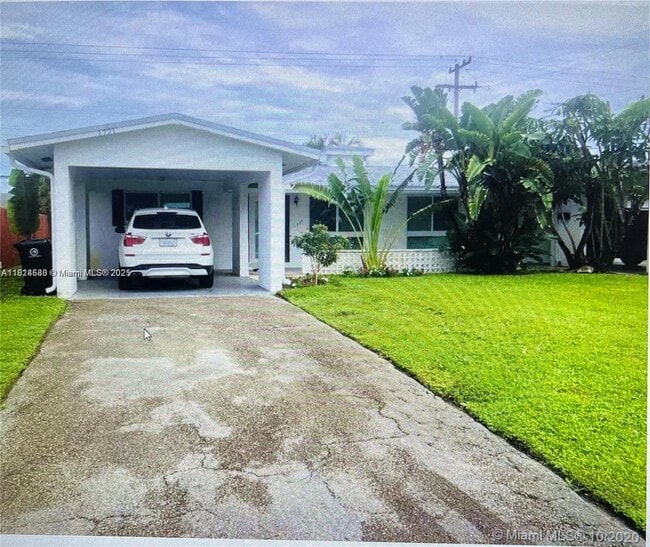 Photo - 1721 NE 55th St Casa