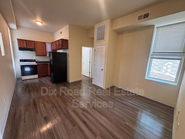 Photo - 4200 Colerain Ave