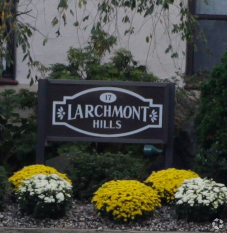 Photo - Larchmont Hills