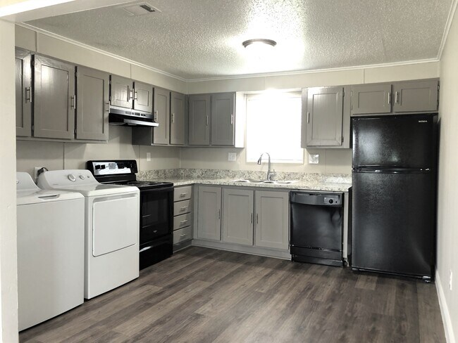 Photo - Cedar Heights Apartments