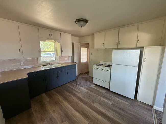 Photo - Single Family Home-Northwest School District *FREE AUGUST 2026 RENT*