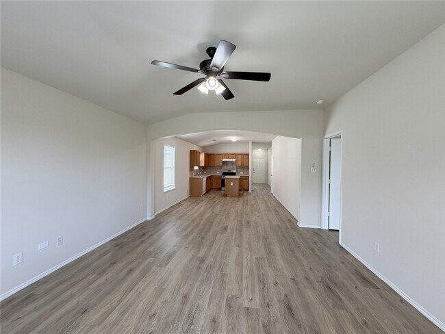 Photo - 24522 Lakecrest Village Dr