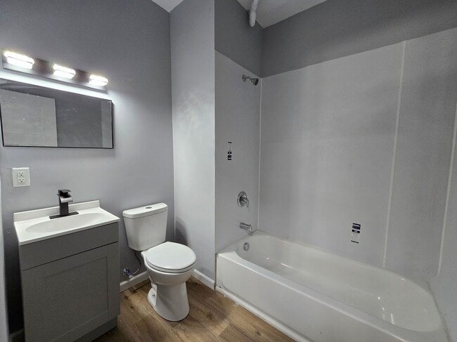 Photo - 1501 Riverside Dr