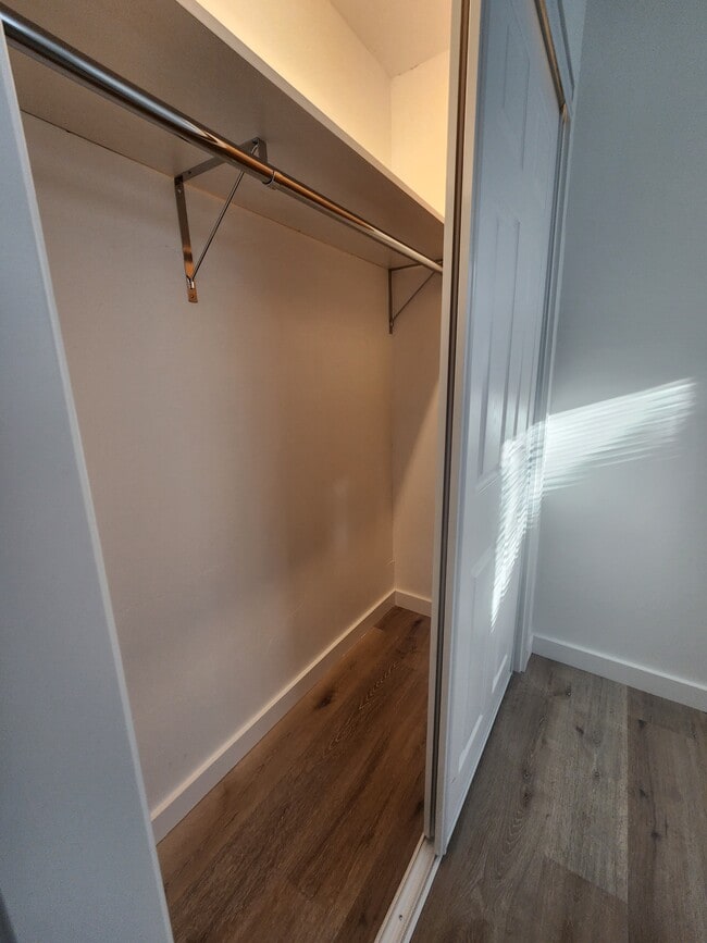 Photo - 730 Walnut Dr