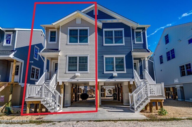 19 Cummins St