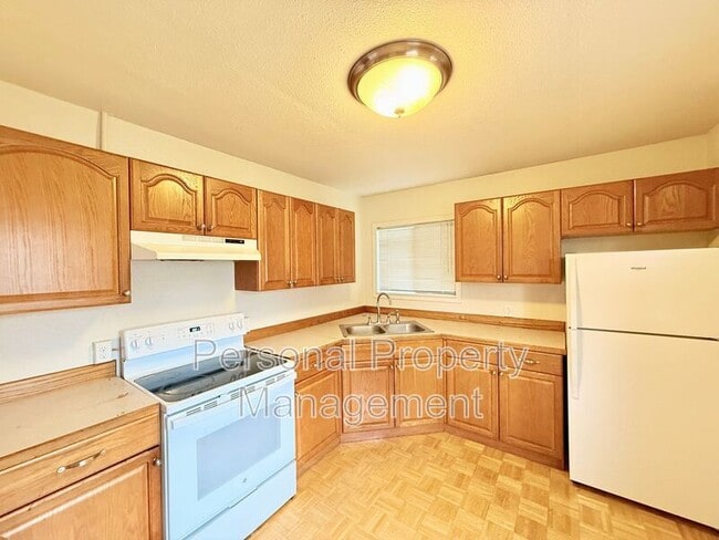 Photo - 1609 E Reserve St